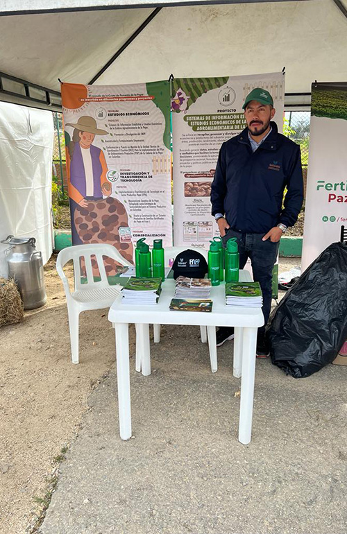 Evento-de-divulgación-del-FNFP-en-feria-relevante-del-sector-boyaca-1