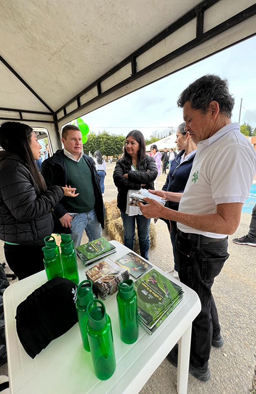 Evento-de-divulgación-del-FNFP-en-feria-relevante-del-sector-boyaca-2